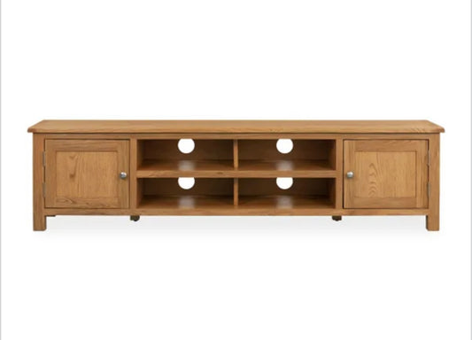 Bromley extra wide oak TV unit (S223) COLLECTION ONLY!
