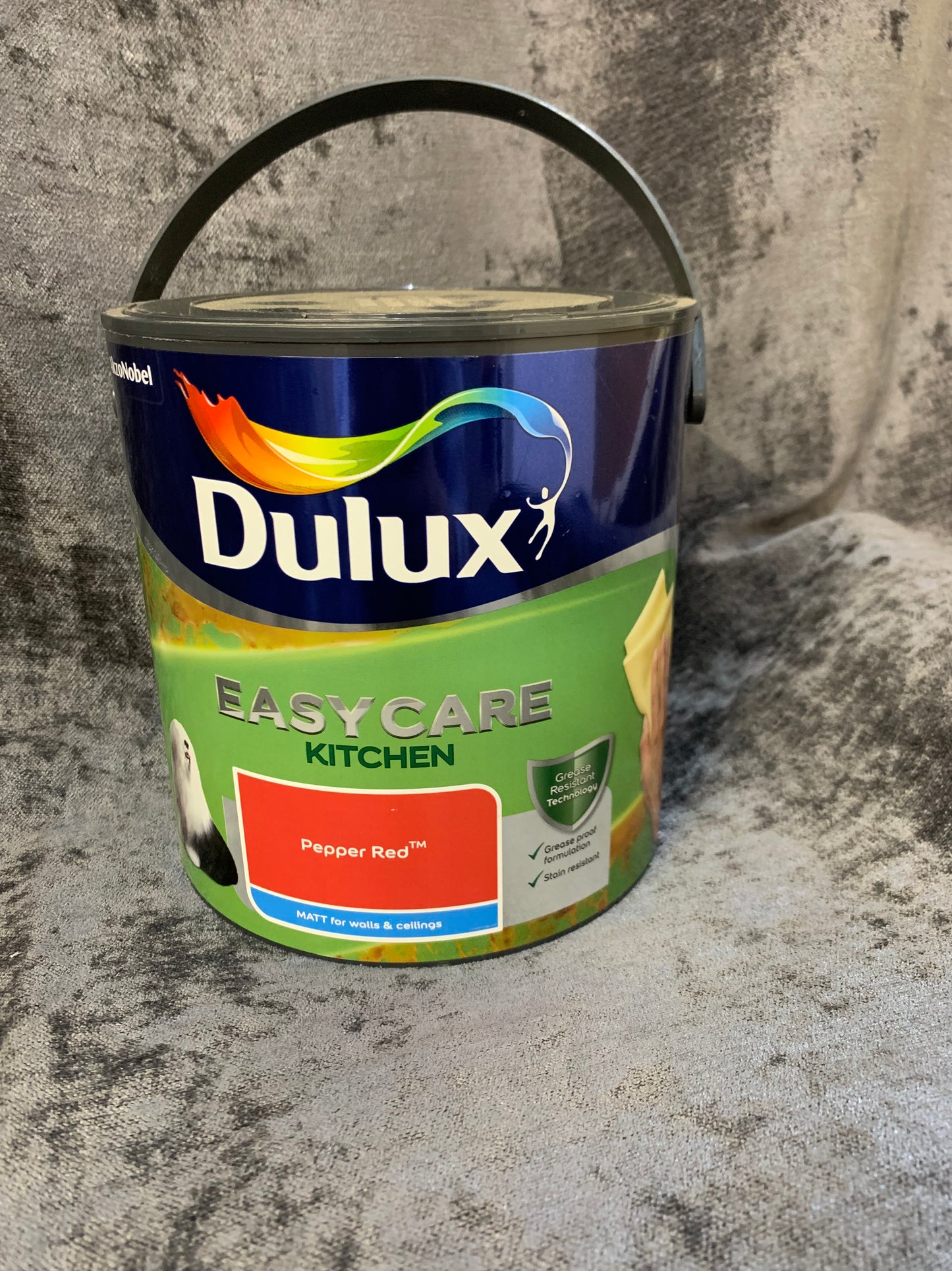 Dulux Easycare Kitchen Pepper Red Matt Emulsion paint, 2.5L (S451)