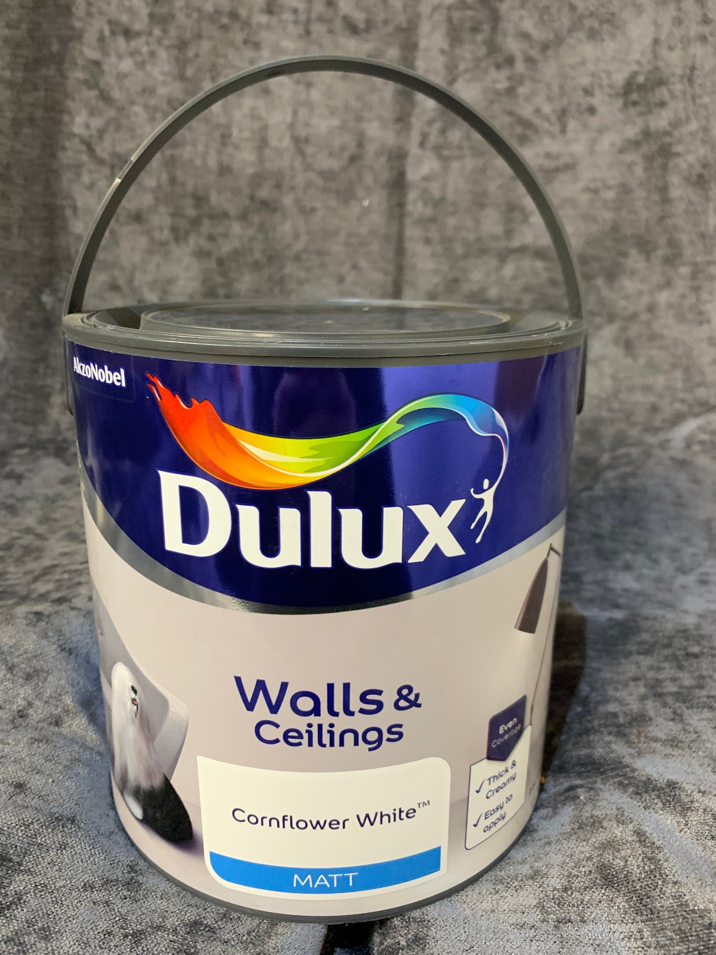 Dulux Natural hints Cornflower white Matt Emulsion paint, 2.5L (E15) D*