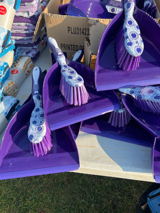 Dustpan & Brush 1 Set Purple & White (B20)