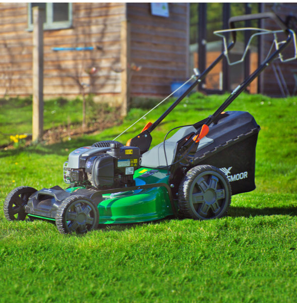 Hawksmoor 150cc 53cm Briggs & Stratton Self Propelled Petrol Lawnmower (R284)