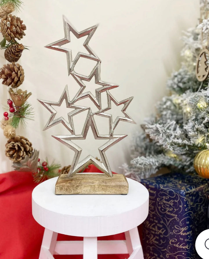 Silver Metal Stars On Wood Plinth (R398) (Room1)