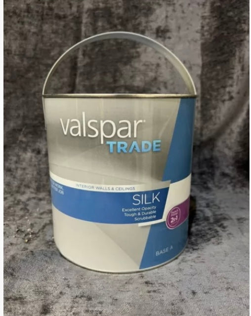 Valspar Trade Silk Base A 2in1 Paint & Primer 2.5L (S737)