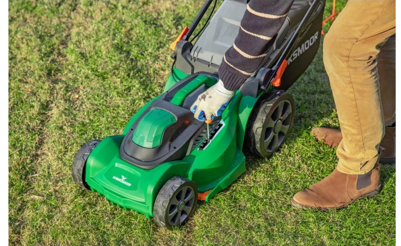 Hawksmoor 1600W 37cm Electric Lawnmower 230V (R260)(S)