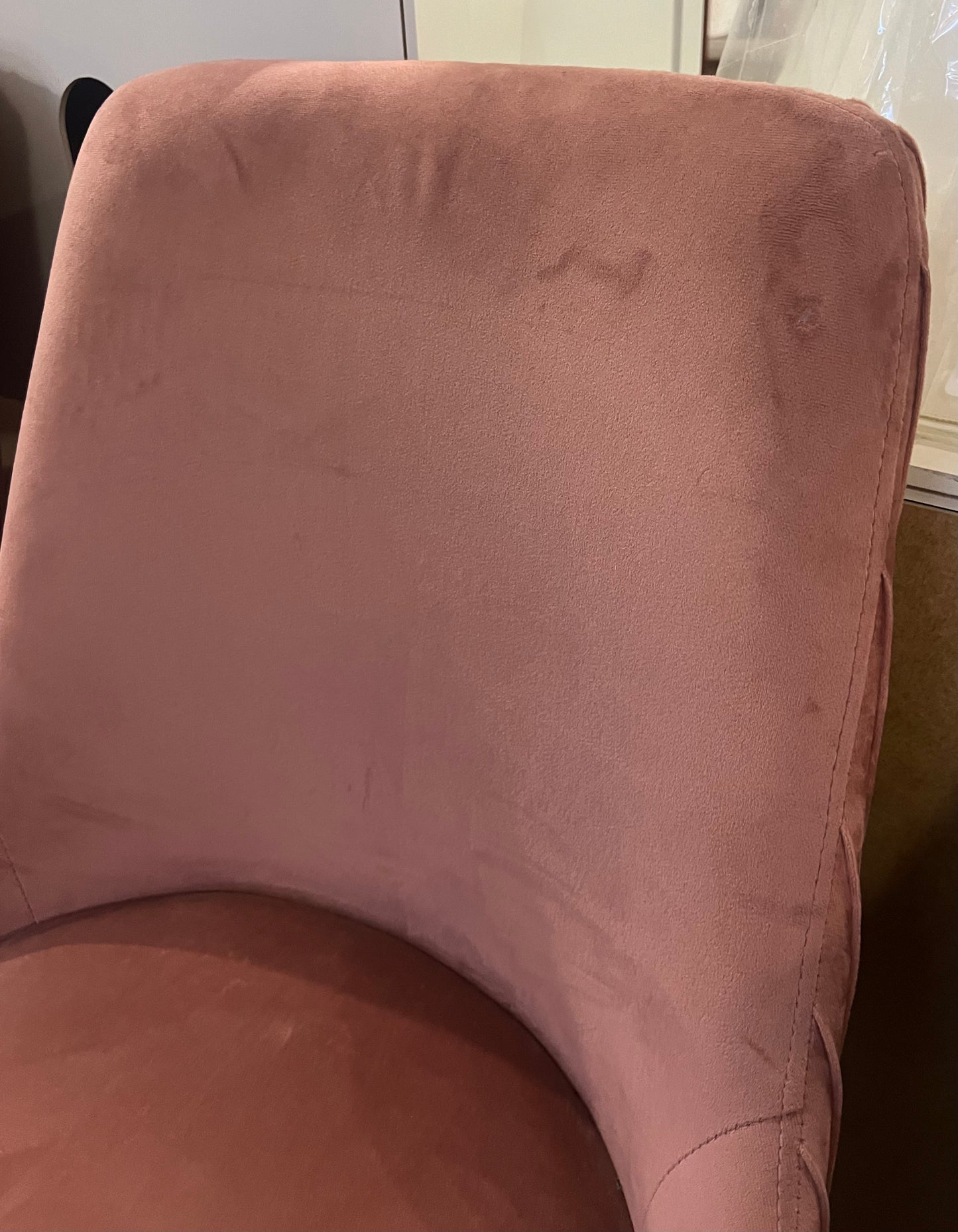 Blush Pink Velvet Dining Chair (R305)