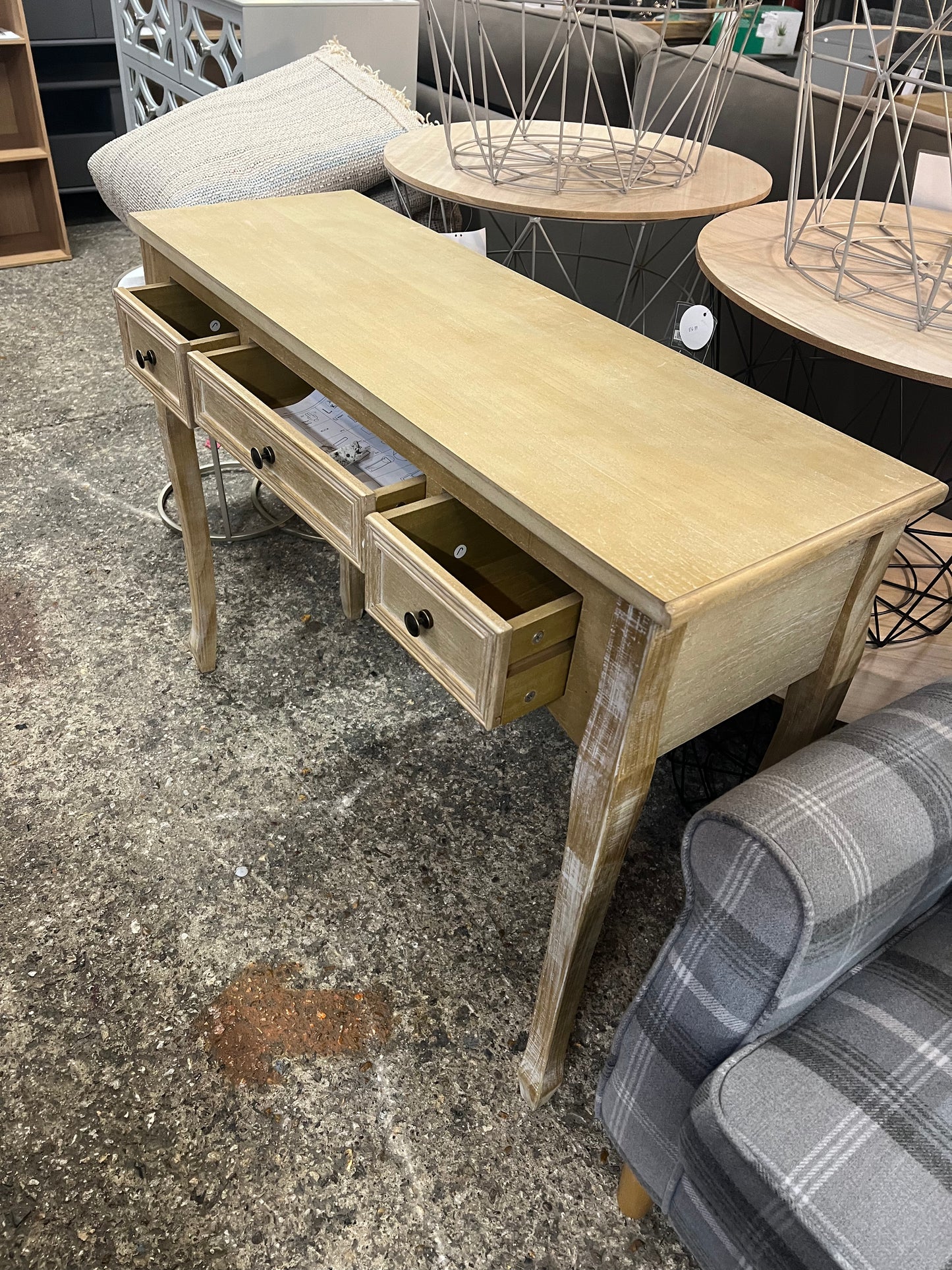 Berkfield Dressing Console Table with Three Drawers White (B6)