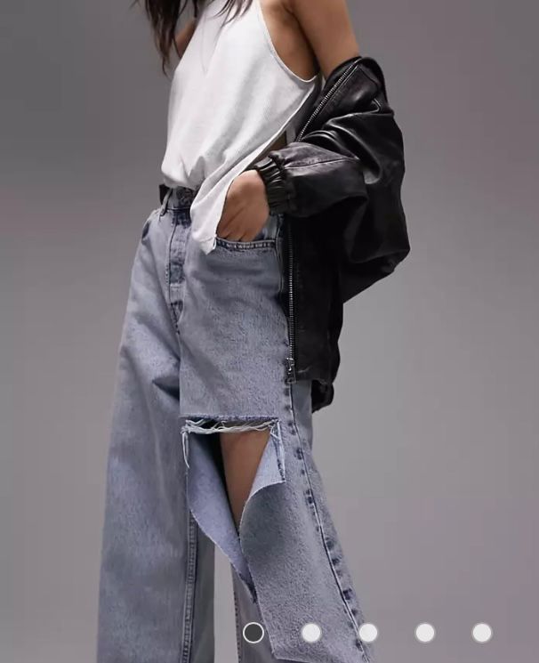 Topshop oversized Mom jeans with rip in bleach UK 10  (S29) (M)