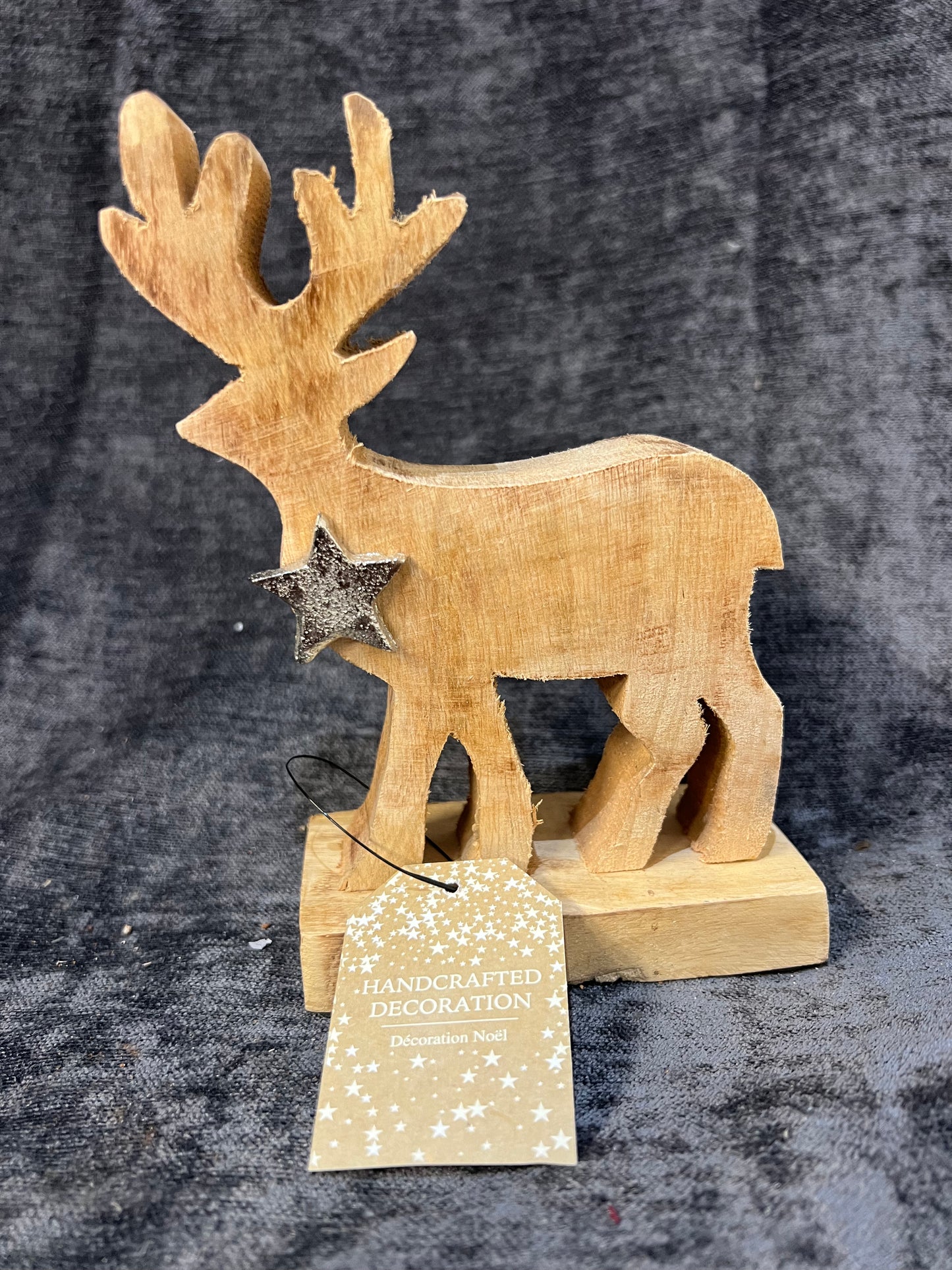 Reindeer Wooden Carved Decoration (R396) (Room1)