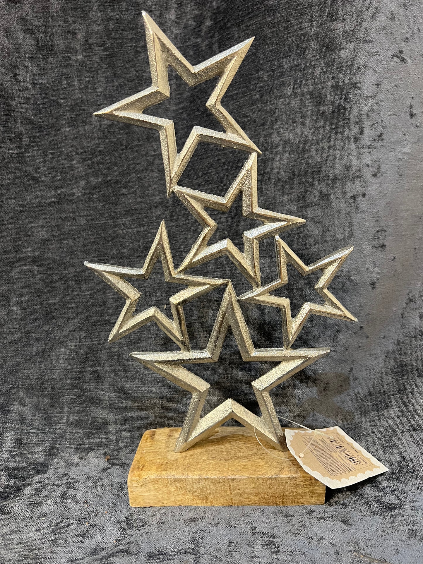 Silver Metal Stars On Wood Plinth (R398) (Room1)