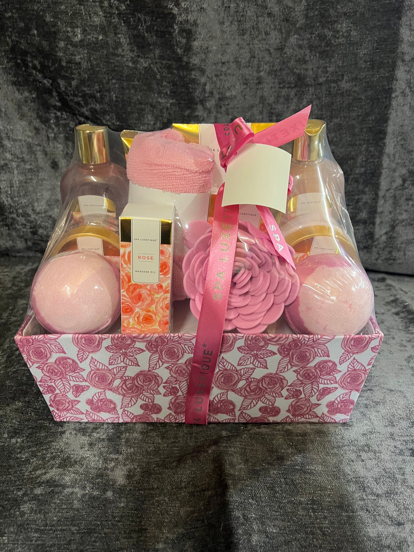 Rose Spa Luxetique Spa Gift Set