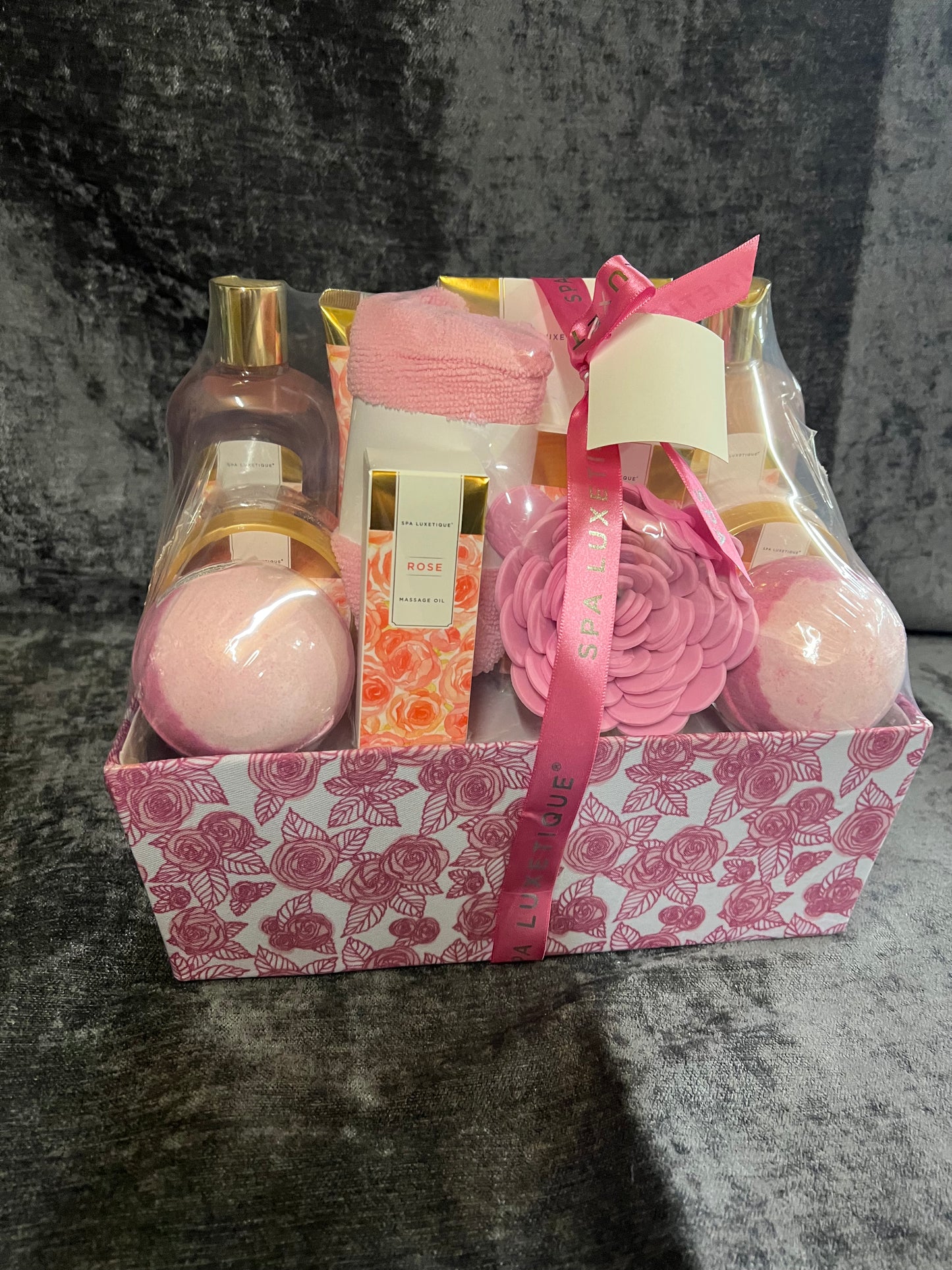 Rose Spa Luxetique Spa Gift Set