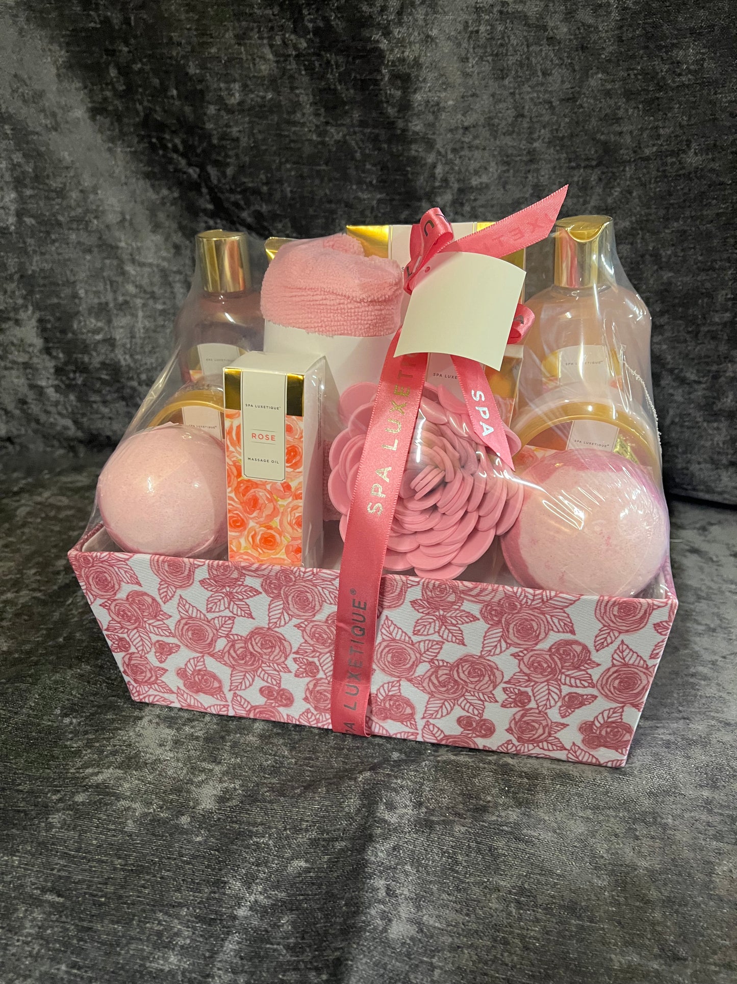 Rose Spa Luxetique Spa Gift Set