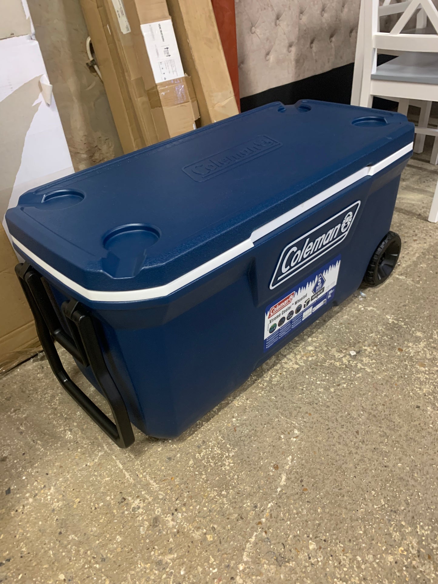 Coleman Xtreme Wheeled 100QT Cooler (S598)