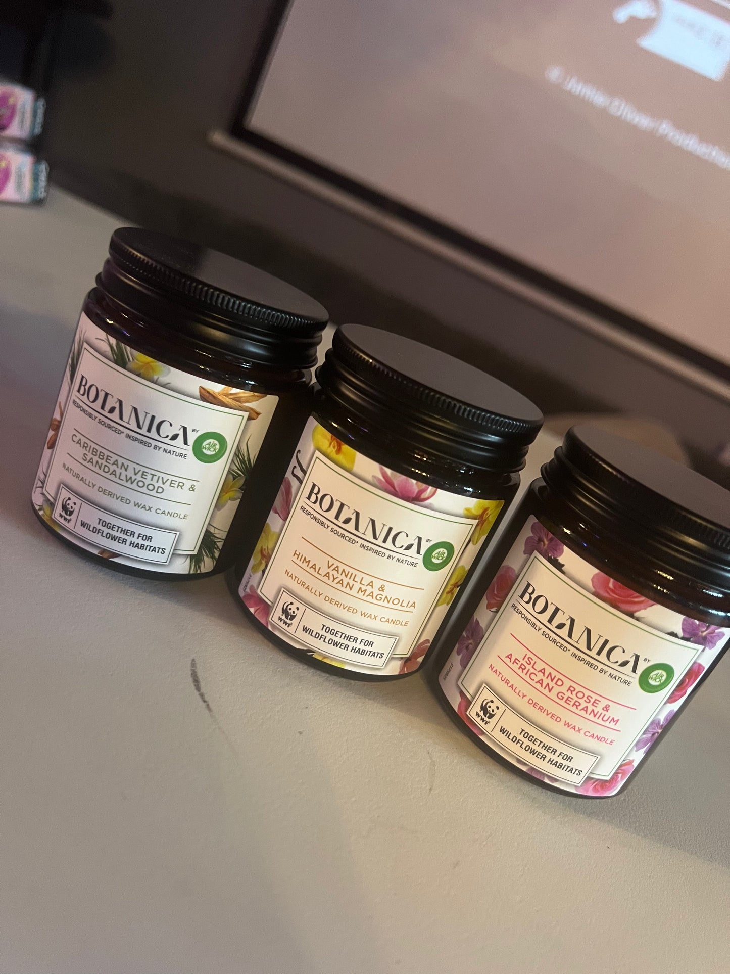 Botanica Airwick Set of 3 Candles in Glass Jar 120g per Candle BRAND NEW RRP £12.99 per candle!