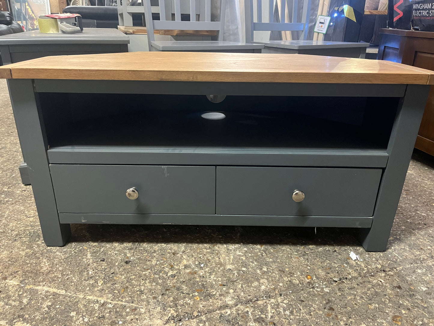 Bentley small grey tv unit/ slight marks (S219)