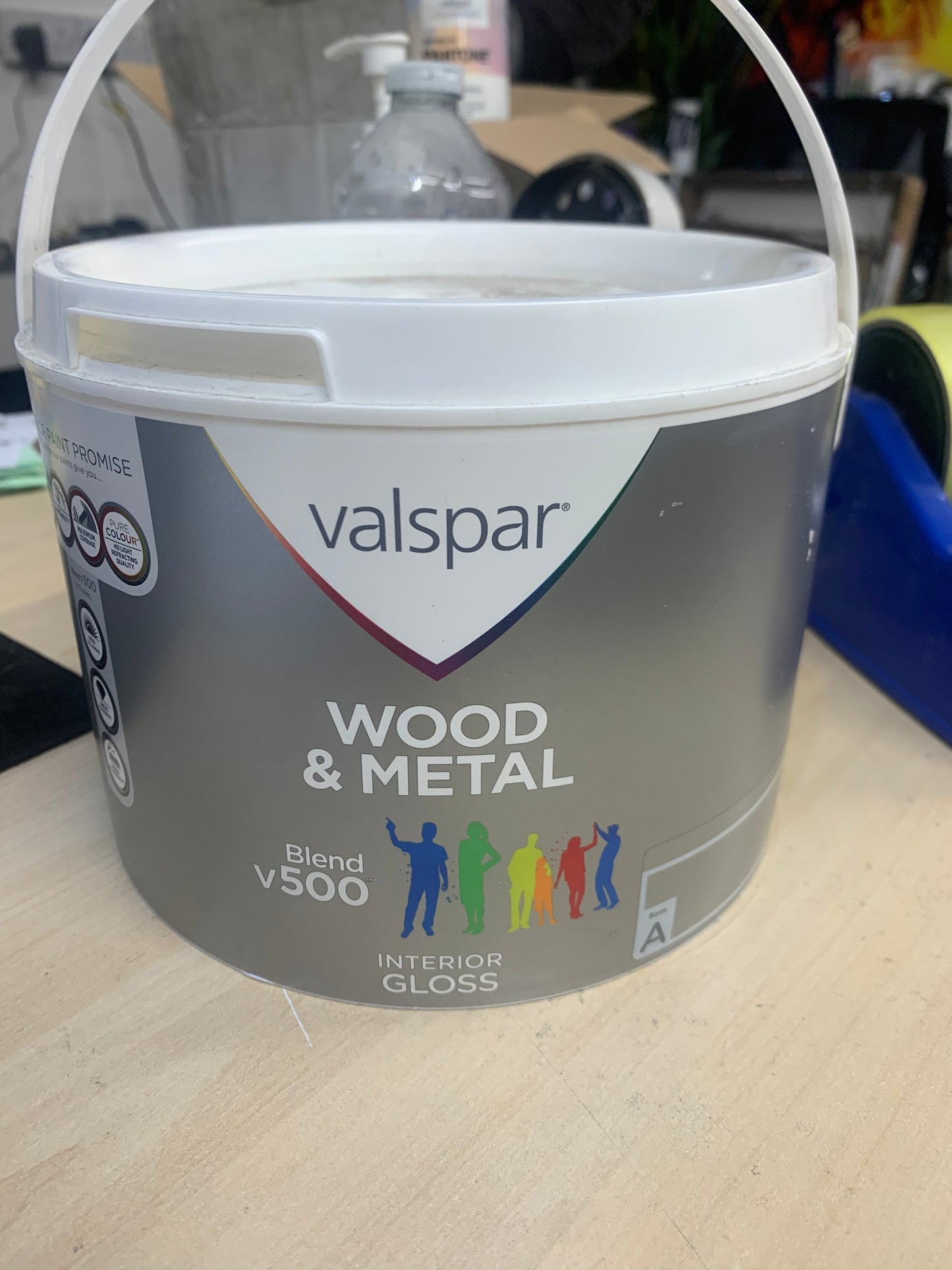 Valspar Wood And Metal Blend V500 Interior Gloss 2.5L (S771)