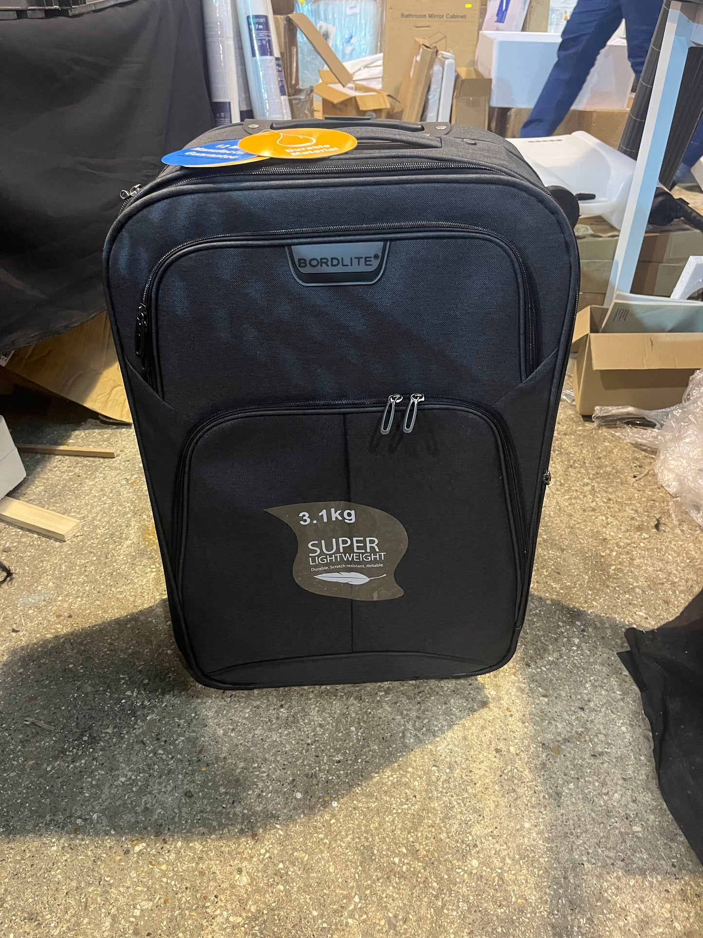 Dark grey light weight medium suitcase (S230)