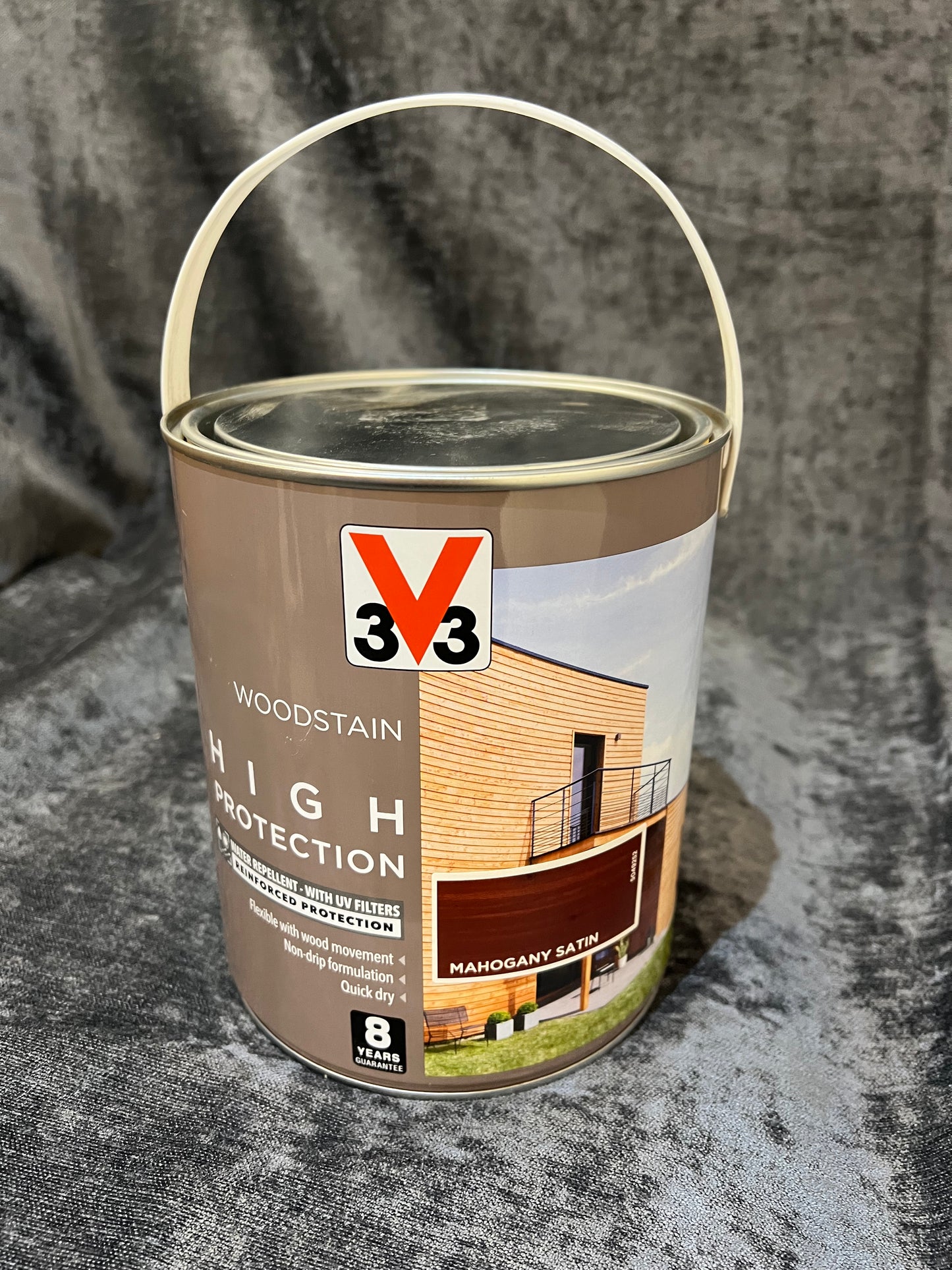 V33 Extreme protection Mahogany Satin Wood stain, 2.5L