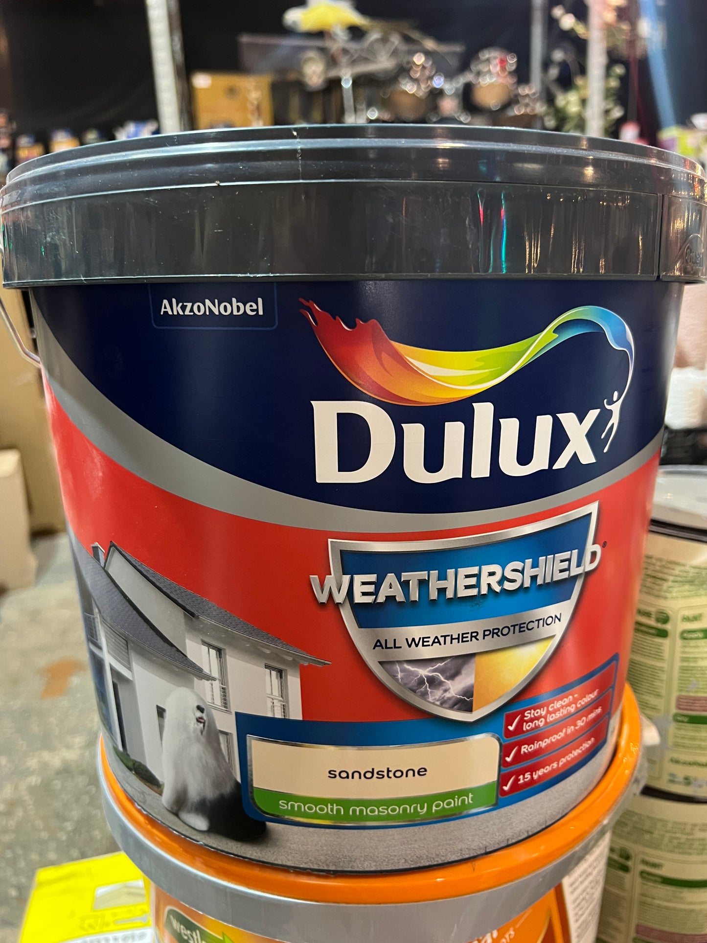 Dulux Weathershield Sandstone Smooth Matt Masonry paint, 10L (R278)