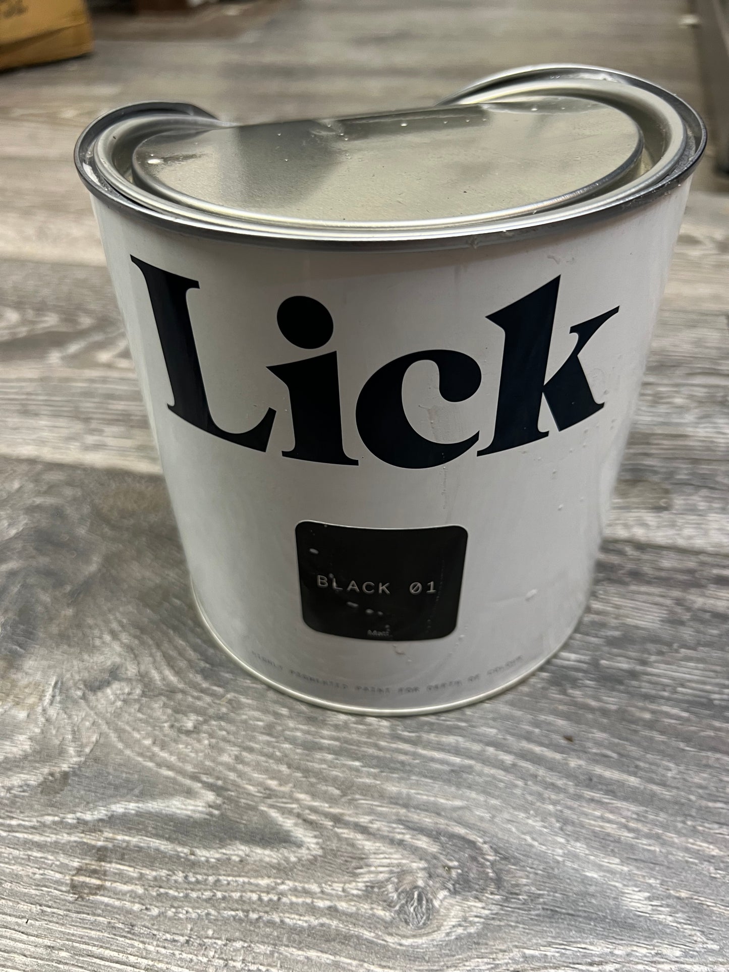 Lick Black 01 Matt Emulsion paint, 2.5L (R340)