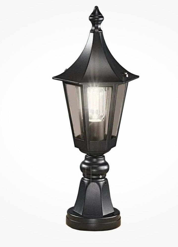 80Franklin L1604-1 Boulevard Pedestal Lamp (X) (S1044*)