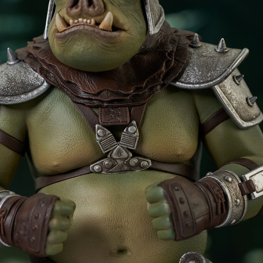 STAR WARS: THE BOOK OF BOBA FETT BUST 1/6 GAMORREAN GUARD ST. PATRICK'S DAY EXCLUSIVE 15CM (R450*) (T)