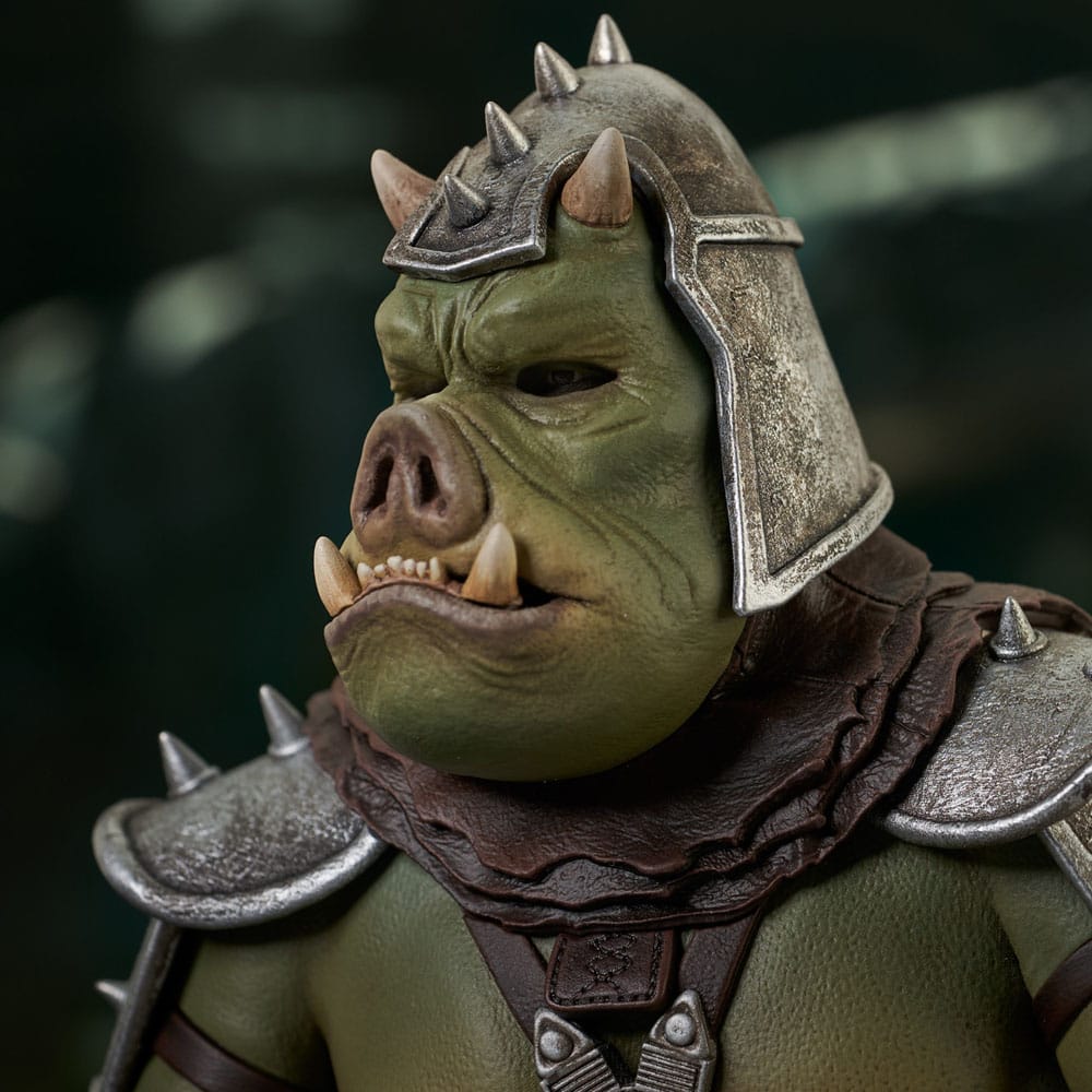 STAR WARS: THE BOOK OF BOBA FETT BUST 1/6 GAMORREAN GUARD ST. PATRICK'S DAY EXCLUSIVE 15CM (R450*) (T)