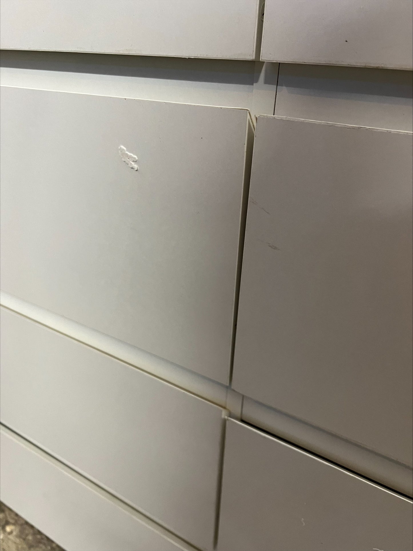 Matt White 8 Drawer Chest Of Drawers Large Sideboard (R43)