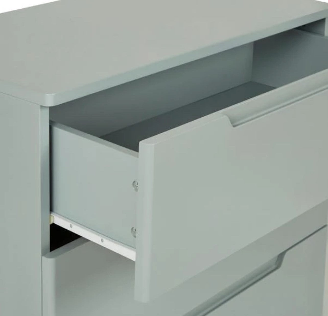 Larson 3 Drawer Chest Grey (R57)