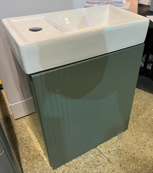 Green 1 Door Cabinet & Sink Basin (R34)