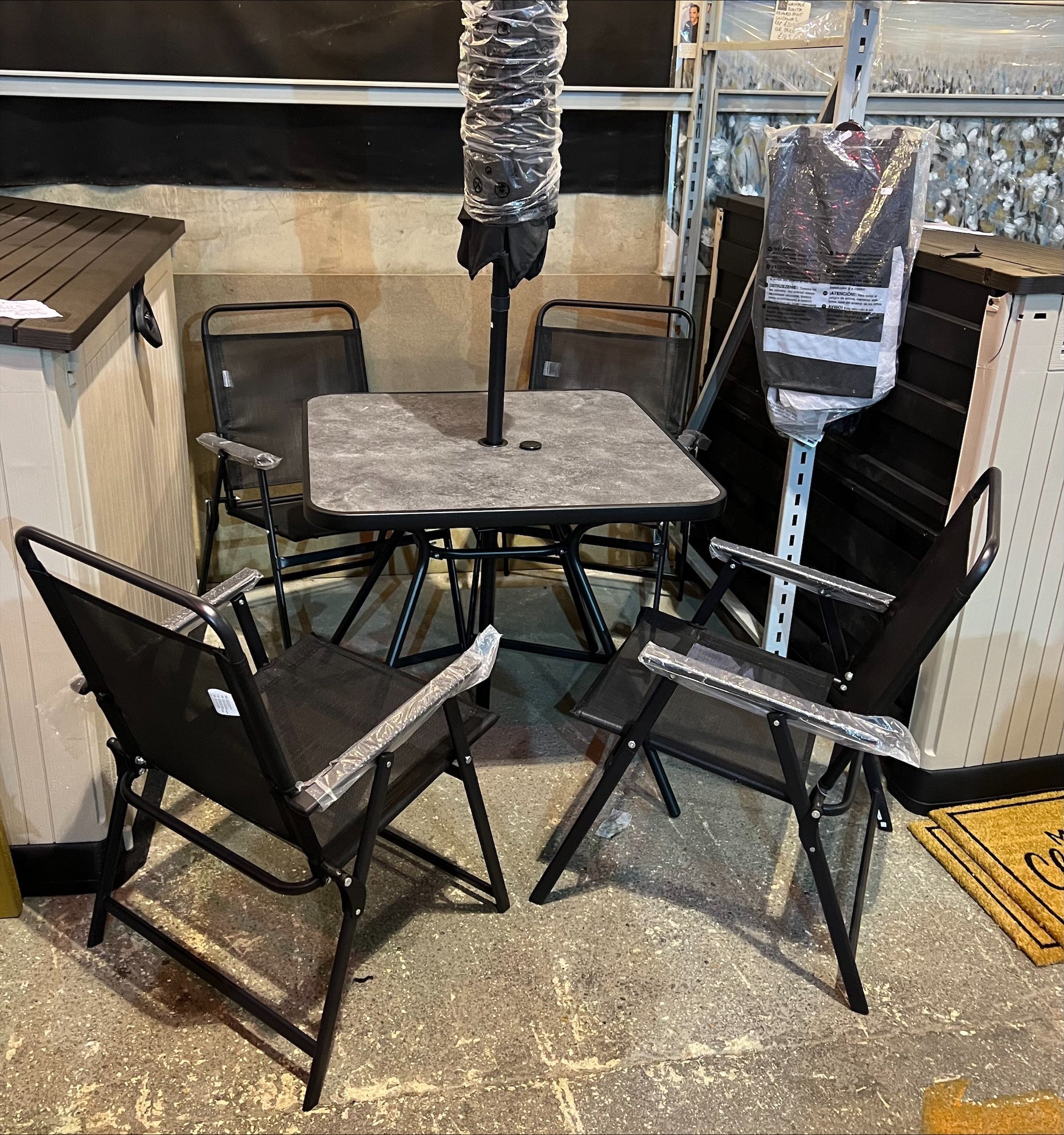 Barbana metal 4 seater dining set sale