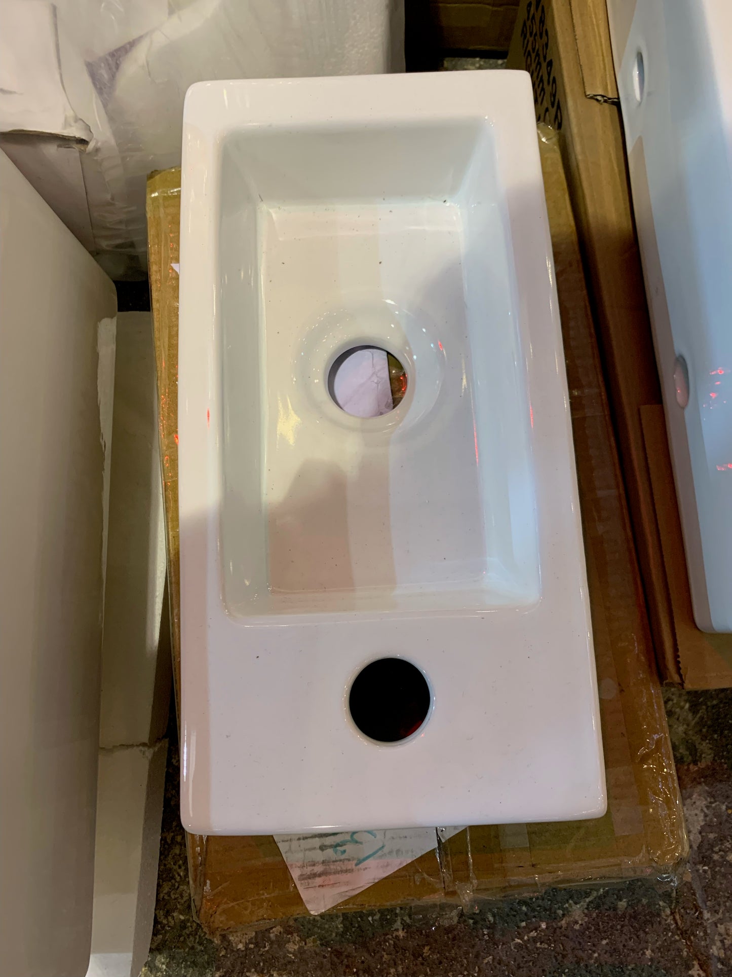 Small wall hung ceramic basin sink white (S140)