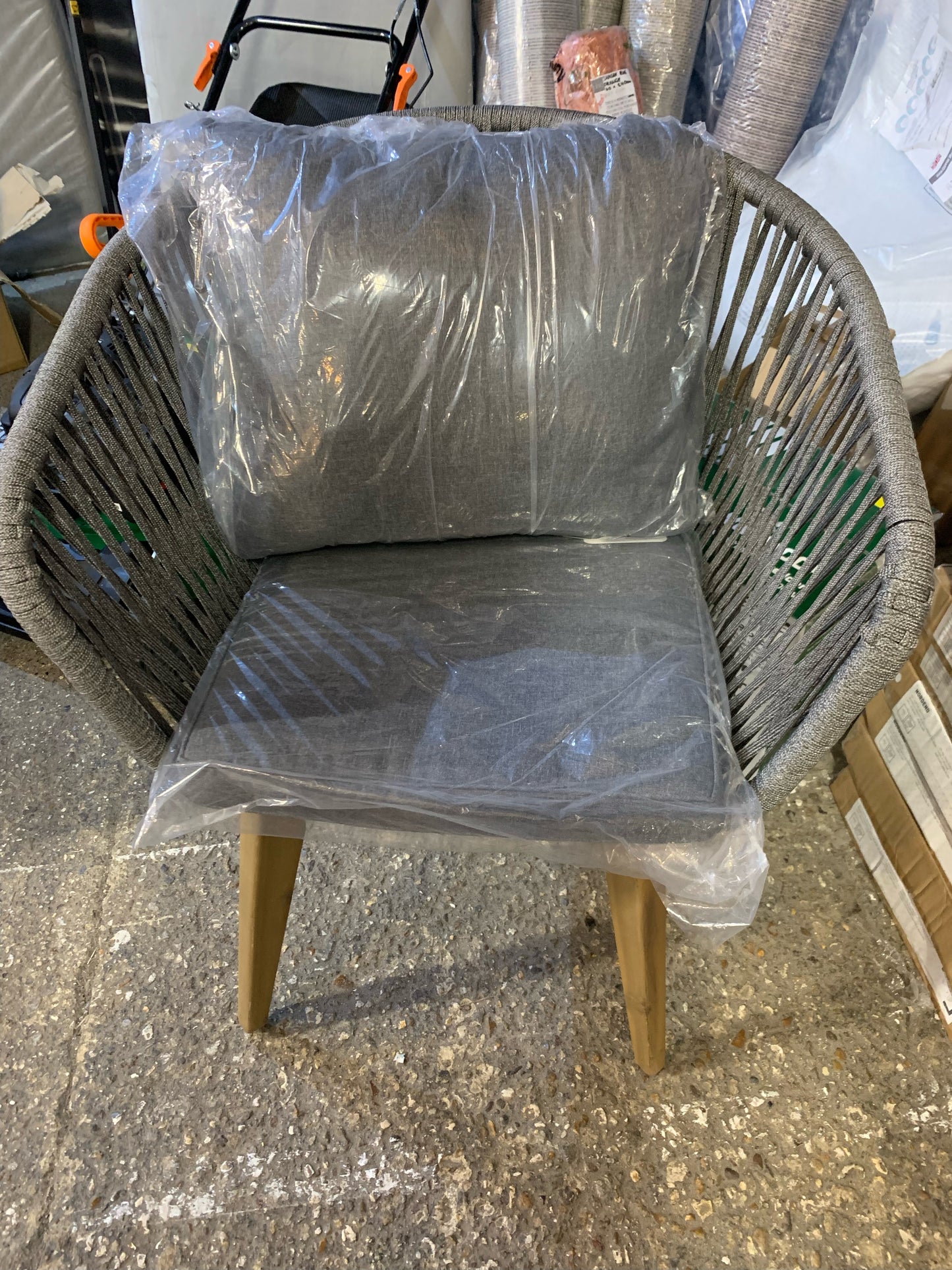 Grey Garden Chair With Cushions (S311)