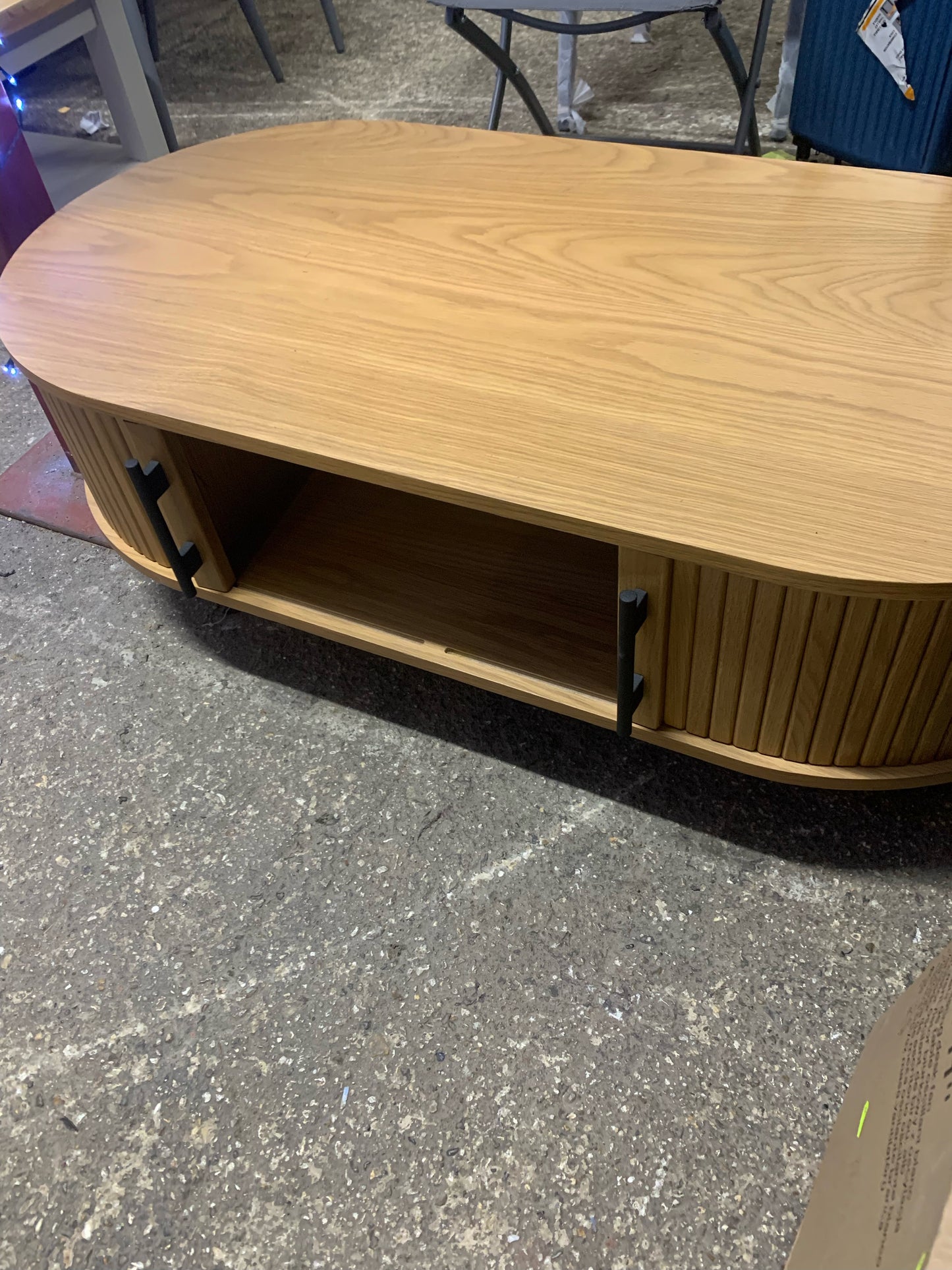 Oak Coffee Table With Sliding Doors (S260)