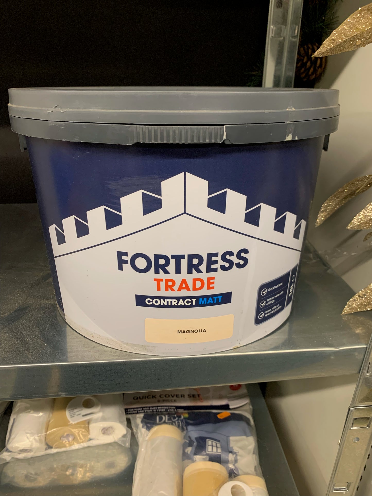 Fortress Trade Contract 10Ltr Magnolia Matt Emulsion Paint (S853)