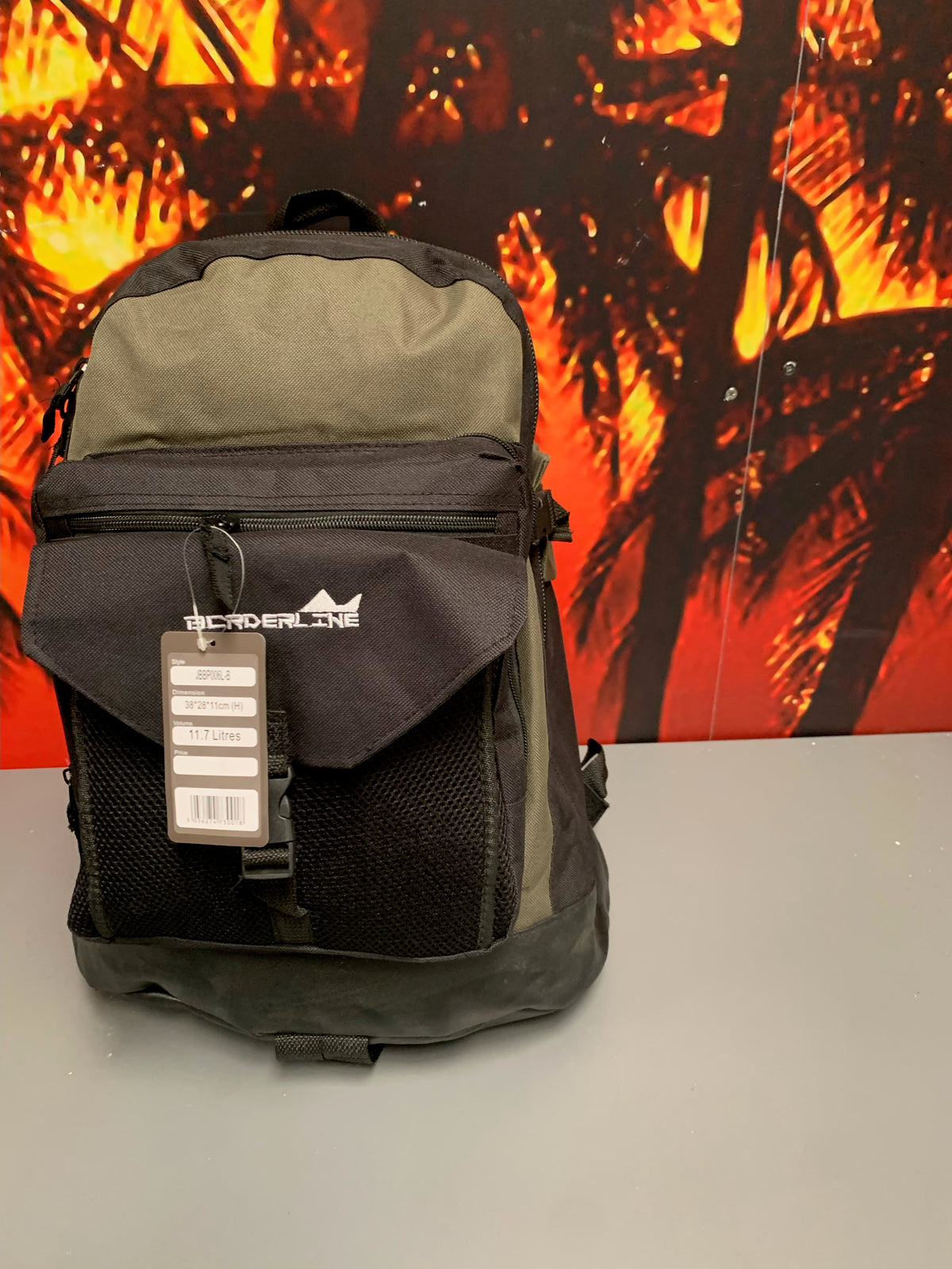 Borderline Rucksacks Borderline Venturepak 1000 Large Green Rucksack 38*28*11cm (S1050*) (X ...