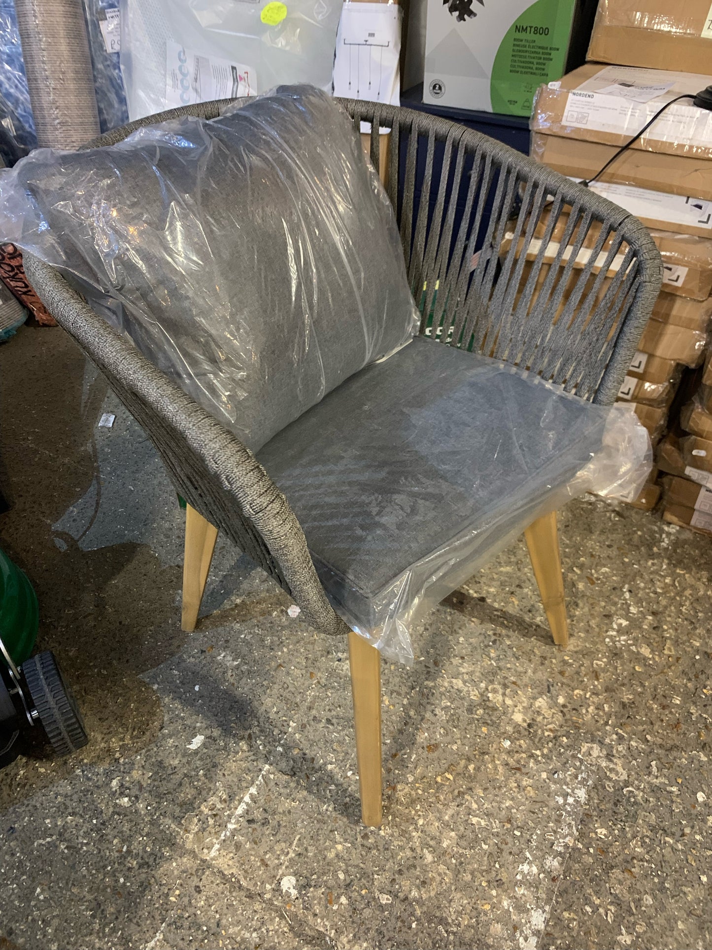 Grey Garden Chair With Cushions (S311)