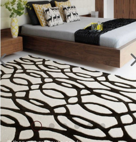 Wire Cream Rug  160 X 230cm RRP - £399.00 OUR PRICE - £180.00 (S280)