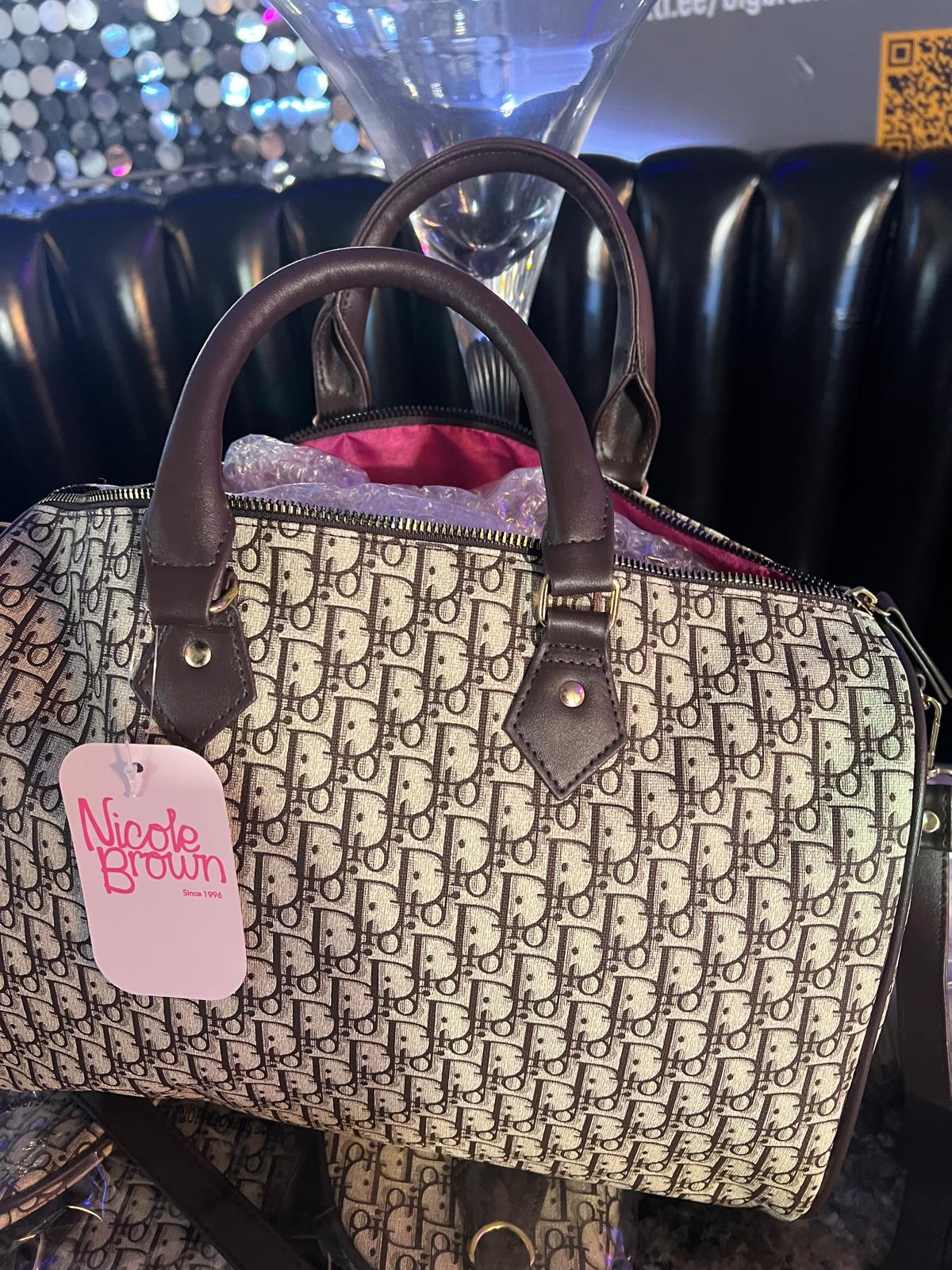Nicole Brown D10 With Cerise Pink Lined Inside And Shoulder Strap Handbag (B6)