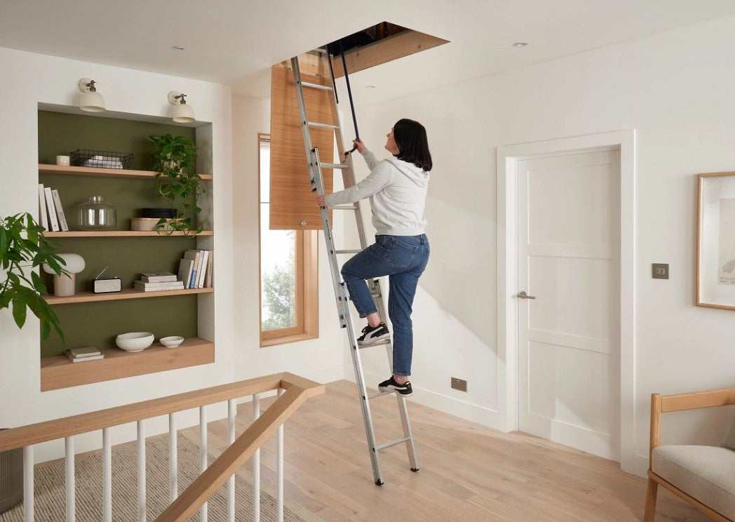 WERNER LOFT LADDER 3 SECTION EASY STOW (R202)